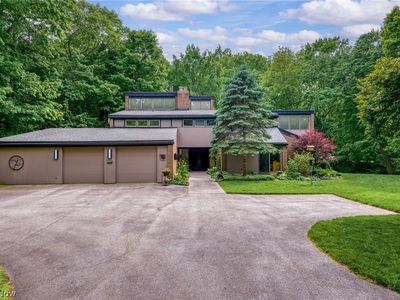85 Winterberry Ln