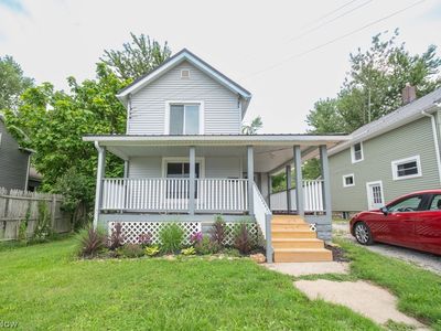 126 Willis Ave