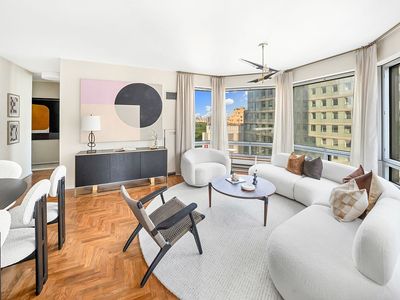 301 W 57th St APT 15D