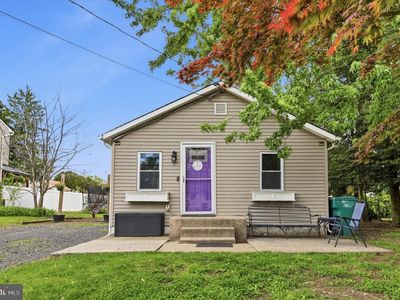 Property at 925 Excelsior Ave, Croydon, PA