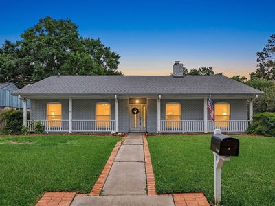 11407 Valley Spring Dr