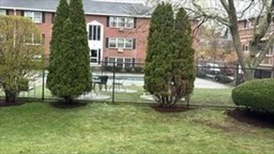 6 Tara Dr Unit 5