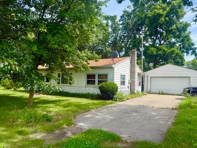 6721 E County Road 800 N