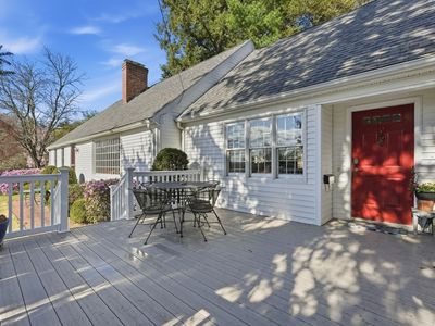 10 Dana St