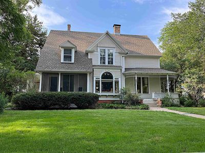 404 Cottage Ave