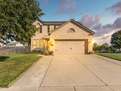 7659 Carlton Dr
