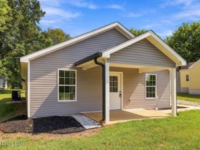 Property at 321 S Greensburg St, Hodgenville, KY
