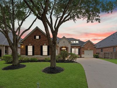 2811 Misty River Ln