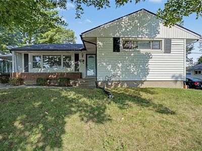 132 Circle Dr