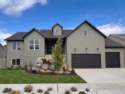 3145 N 2825 W