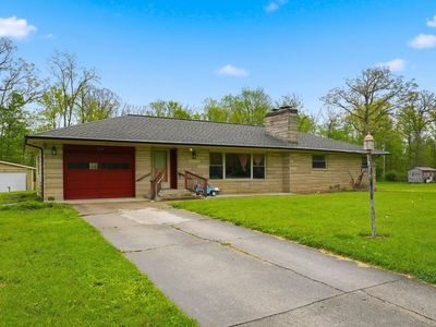 2113 Maples Rd