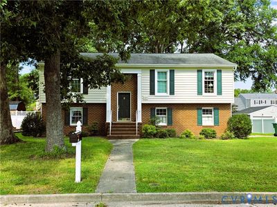 121 Huntington Rd