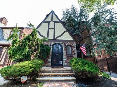 27-19 167 Street