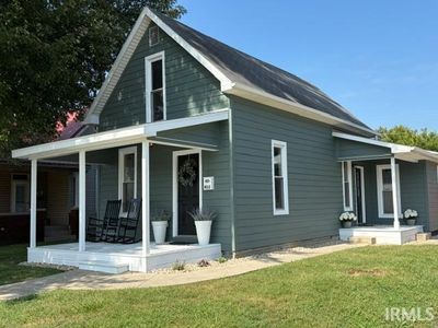 412 W Main St