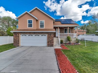 453 E Sunset Ave