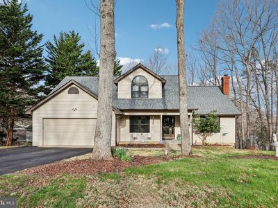 12504 Hawkins Ln