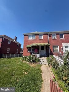 136 Kingston Rd
