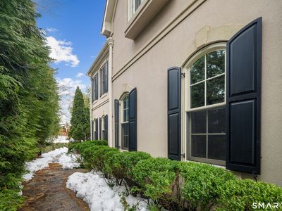 28 East Maple Street #28