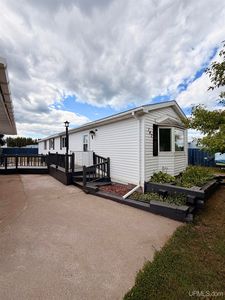 147 E Blueberry St