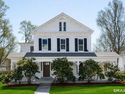 369 Thompson Road