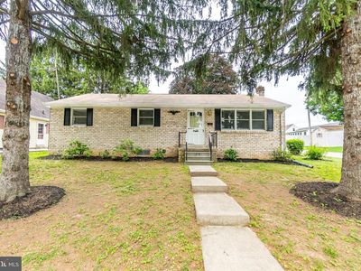 575 Grant Dr