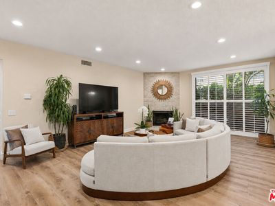 14844 Dickens St APT 108