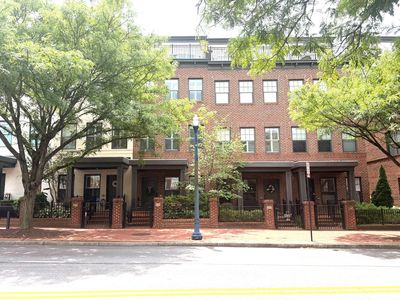 219 West St