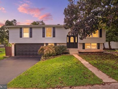 216 Maplewood Dr