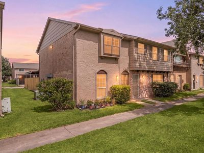7272 Crownwest St #7272