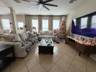 16122 Hidden Crest Dr