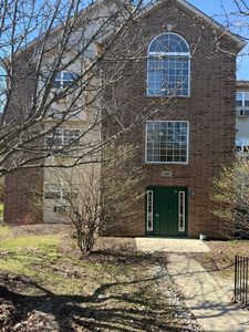 440 Cunat Blvd APT 2F