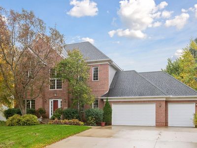 2263 Stone Creek Ln E