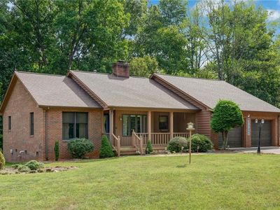 1203 Brooks Rd