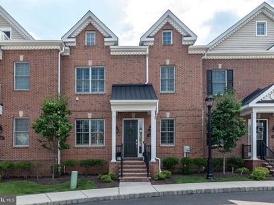 17 Creekview Ln