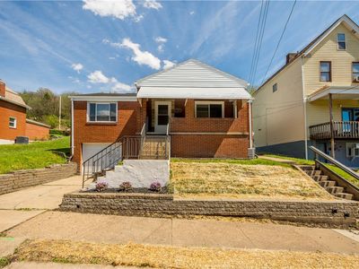 719 Delaware Ave