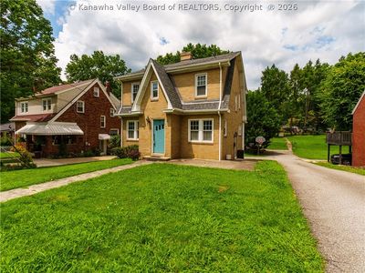 301 Rosemont Ave