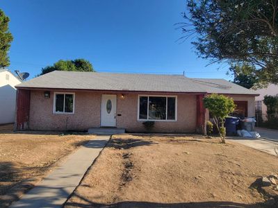 4127 E Lane Ave