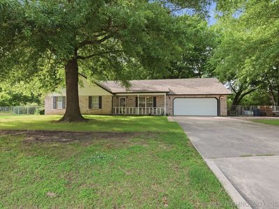 2529 S 28th Pl E