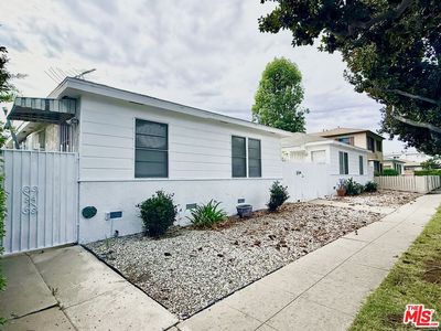 3837 Sawtelle Blvd