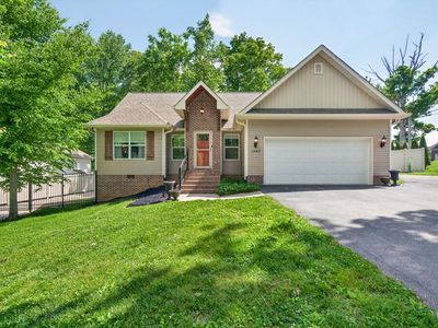 1543 Heritage Cir