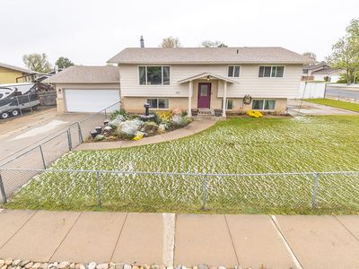 1613 N 1850 W