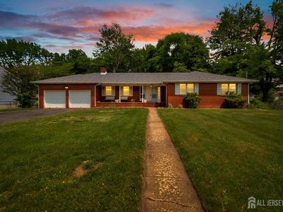 18 Foley Ave