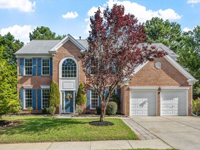 611 Sherwood Forest Pl
