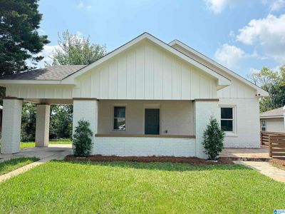 2309 28th St W
