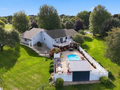 3175 Veterans Dr