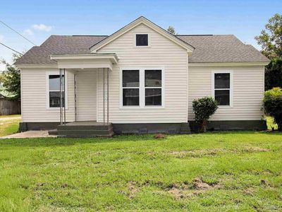 103 Forest Ave