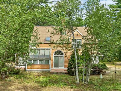 6 Laurel Road