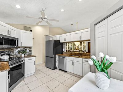 7888 Lexington Club Boulevard