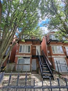 2449 W Lexington St