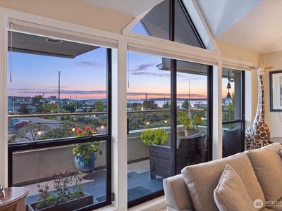 110 James Street #302